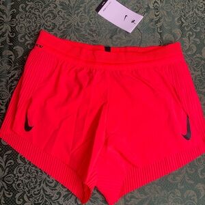 PRICED AS MARKED NO OFFERS NWT XS NIKE AEROSWIFT Dri-FIT Lined 3" Running shorts